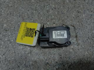 моторчик заслонки печки Opel Mokka 1 поколение (2012 - 2015), 1.4 л., бензин, полный привод, 16456433R0, 13372986
