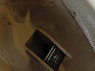 кнопка стеклоподъемника двери Volkswagen Passat B6 (2005 - 2010)