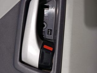 ручка внутренняя передняя правая Toyota Prius 3 поколение (2009 - 2011)