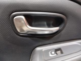 ручка внутренняя задняя левая Kia Carens 3 поколение (2013 - 2019), минивэн