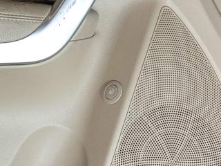 кнопка открытия лючка топливного бака Kia Sorento 2 поколение (2009 - 2012)