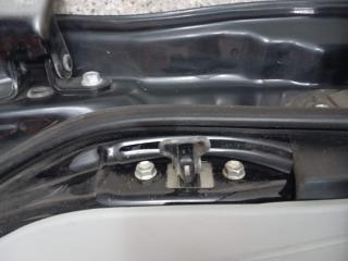 ограничитель открывания двери Toyota Prius 3 поколение (2009 - 2011)