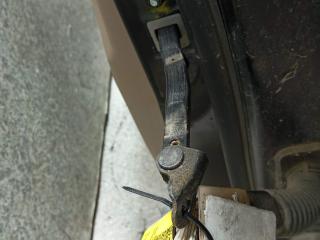 ограничитель открывания двери Kia Sorento 2 поколение (2009 - 2012)