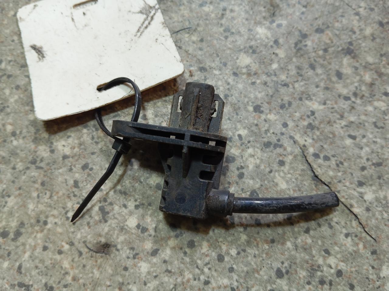 датчик ABS Kia Ceed 1 поколение (2007 - 2010) - фото №1