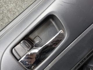 ручка внутренняя передняя левая Mitsubishi Lancer 10 поколение (2007 - 2010)