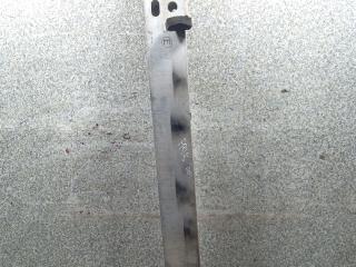 усилитель бампера переднего Toyota Prius 3 поколение (2009 - 2011)