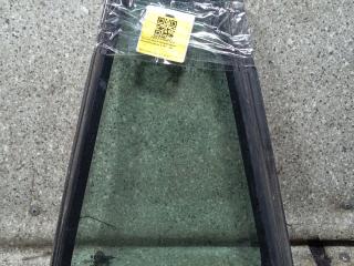 стекло двери задней левой Renault Laguna 3 поколение (2007 - 2012), универсал