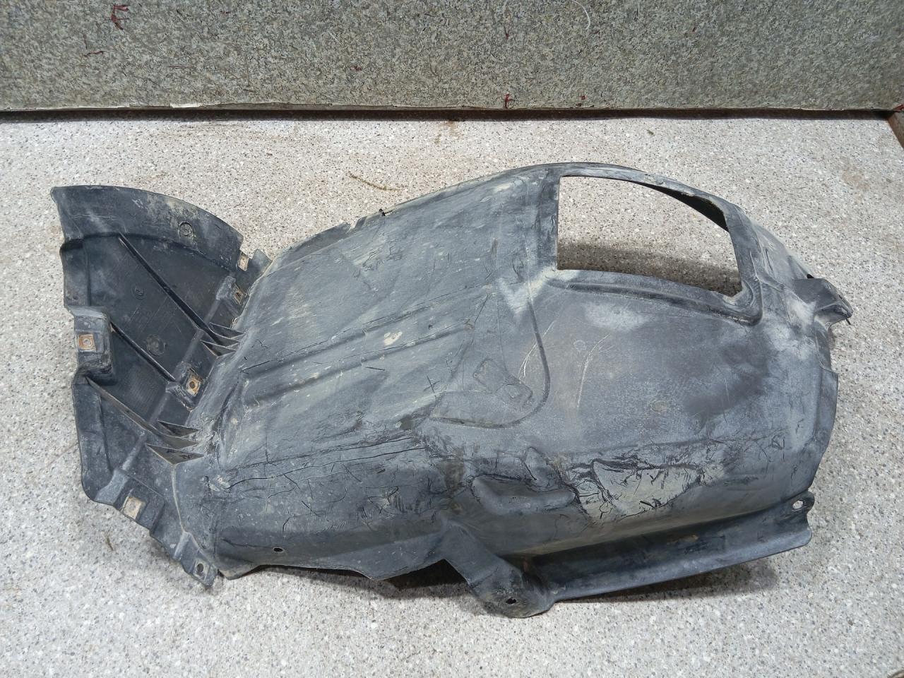 защита арок (подкрылок) BMW X1 E84 (2009 - 2012), 2.0 л., дизель, АКПП, задний привод, 51712990092, 51772990820 - фото №1