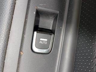 кнопка стеклоподъемника двери Kia Carens 3 поколение (2013 - 2019), минивэн