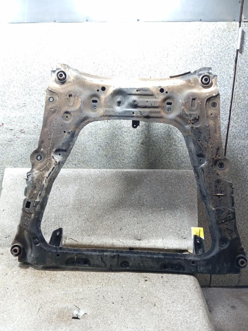 балка подвески передняя (подрамник) Nissan Leaf 1 поколение (2009 - 2017), хетчбэк 5 дв. - фото №1