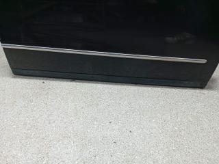 молдинг двери передней правой Volkswagen Passat B6 (2005 - 2010), седан