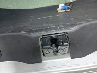 замок багажника Toyota Auris 1 поколение (2006 - 2009)