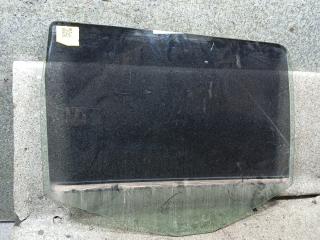 стекло двери задней правой Dodge Nitro 1 поколение (2007 - 2010)