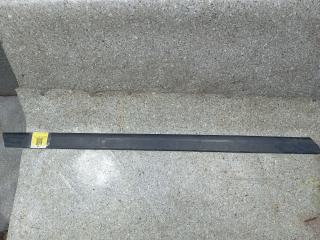 молдинг двери передней левой Audi 100 4A/C4 (1990 - 1994)
