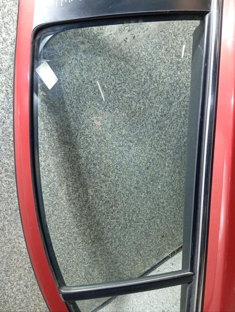 стекло двери задней правой Mitsubishi Lancer 10 поколение (2007 - 2010) - фото №1