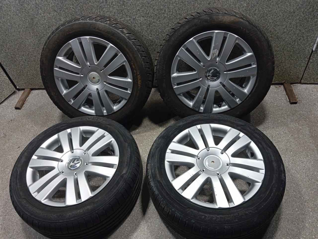 диск литой Volkswagen Passat B6 (2005 - 2010), 3C0601025B - фото №1