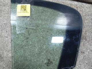 стекло двери задней левой Volkswagen Passat B6 (2005 - 2010), седан