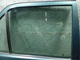 стекло двери задней правой Mercedes-Benz E-Класс W124 [рестайлинг] (1987 - 1993), седан