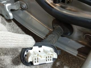 ограничитель открывания двери Toyota Auris 1 поколение (2006 - 2009)