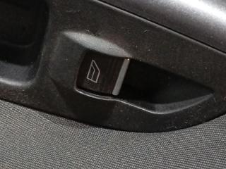 кнопка стеклоподъемника двери Ford Focus 3 поколение (2011 - 2015), универсал