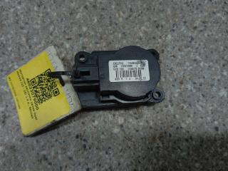 моторчик заслонки печки Opel Mokka 1 поколение (2012 - 2015), 1.4 л., бензин, полный привод, 16456433R0, 13372986