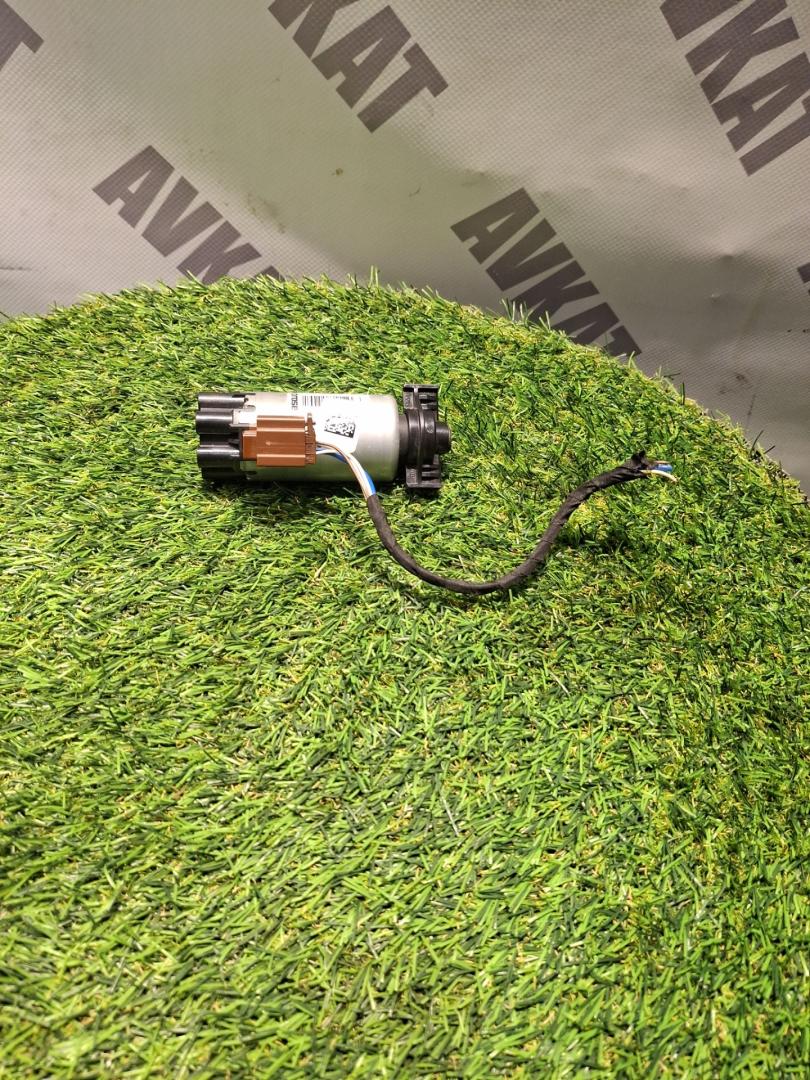 моторчик регулировки сиденья BMW X7 G07 2022, 3.0 л., B58B30C, бензин, АКПП, a96, внедорожник 5 дв., полный привод, C47624, 52207497461, 7497461, 52207497460, 7497460 - фото №1