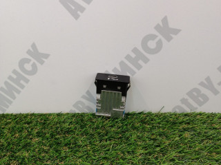 разъем AUX / USB BMW X7 G07 2021, 4.4 л., N63B44D, бензин, АКПП, c27 arktis-grau brillanteffekt, внедорожник 5 дв., полный привод, 8711939, 84108711939