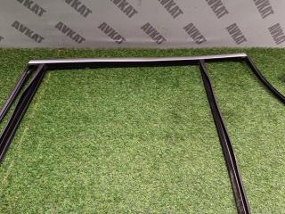 направляющая стекла задней правой BMW X7 G07 [рестайлинг] G07 2023, 3.0 л., B58B30P, бензин, a96, внедорожник 5 дв., полный привод, 51357431136, 7431136, 51357444110, 7444110