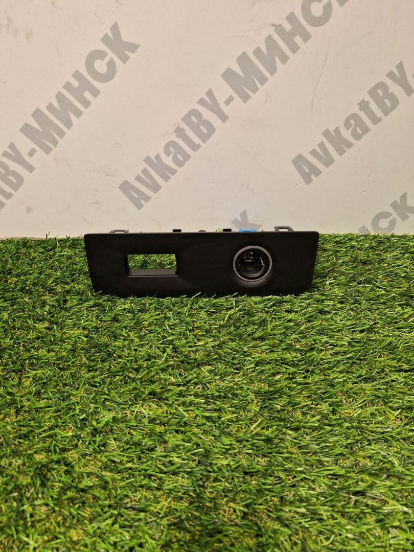 прикуриватель BMW X7 G07 2021, 3.0 л., B58B30C, бензин, АКПП, a96, внедорожник 5 дв., полный привод, 51169399902, 9399902, 7941872 - фото №1