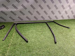 направляющая стекла задней правой BMW X7 G07 2021, 3.0 л., B58B30C, бензин, АКПП, a96, внедорожник 5 дв., полный привод, 51357431135, 7431135, 51357444111, 7444111
