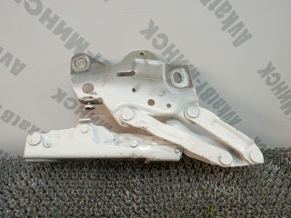 петля капота правая BMW X5 G05 [рестайлинг] G05 2024, 3.0 л., B58B30P, бензин, АКПП, a300, внедорожник 5 дв., полный привод, 41009477742, 9477742, 7418202