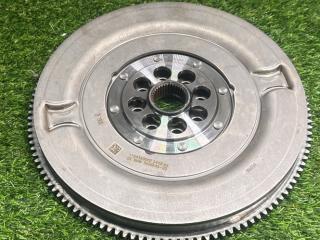 маховик BMW X7 G07 [рестайлинг] G07 2024, 3.0 л., B58B30P, бензин, АКПП, карбон шварц 416, полный привод, 24005A26EA5, 5A26EA5