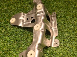 кронштейн (крепление) BMW X7 G07 [рестайлинг] G07 2023, 3.0 л., B58B30P, бензин, a96, внедорожник 5 дв., полный привод, 51759477797, 9477797