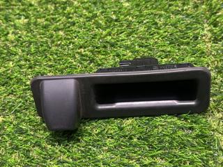 кнопка открытия багажника BMW 5 серия G30/G31 [рестайлинг] G30 2021, 2.0 л., B46 B20 B, бензин, 668, седан, полный привод, 7381868, 51247381868