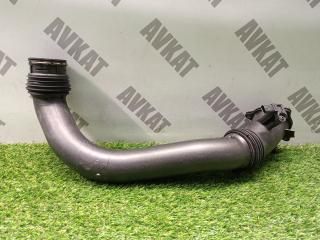 патрубок интеркулера BMW 4 серия G22/G23 G22 2021, 2.0 л., B46 B20 B, бензин, АКПП, c31(portimao blau metallic), купе, полный привод, 13718601683, 8601683