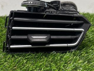 дефлектор обдува салона BMW X7 G07 2019, 3.0 л., B58B30C, бензин, c1m, внедорожник 5 дв., полный привод, 64229399469, 9399469