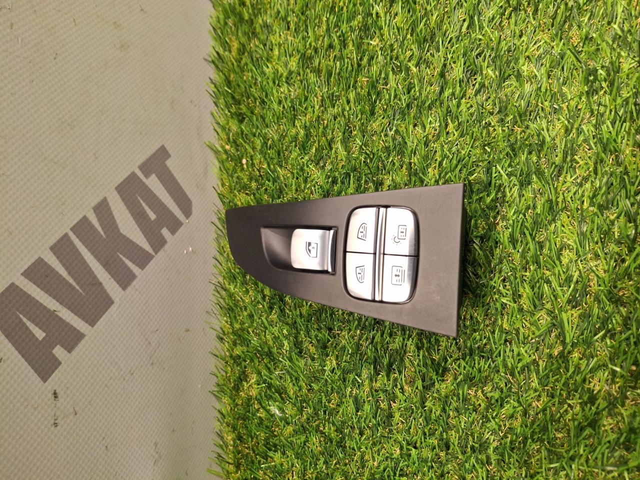 кнопка (выключатель) BMW X7 G07 2022, 3.0 л., B58B30C, бензин, АКПП, a96, внедорожник 5 дв., полный привод, 61319878323, 9878323, 51427455722, 7455722 - фото №1