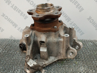 кулак задний левый BMW X5 G05 [рестайлинг] G05 2024, 3.0 л., B58B30P, бензин, АКПП, a300, внедорожник 5 дв., полный привод, 6876653, 33306876651, 6876651, 6893687