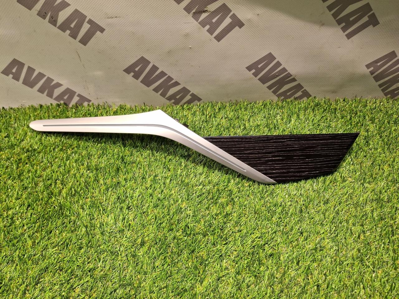 молдинг двери задней правой BMW X7 G07 2022, 3.0 л., B58B30C, бензин, АКПП, a96, внедорожник 5 дв., полный привод, 51418089130, 8089130 - фото №1