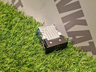 разъем AUX / USB BMW X7 G07 [рестайлинг] G07 2024, 3.0 л., B58B30P, бензин, АКПП, карбон шварц 416, полный привод, 84105A84164, 5A84164