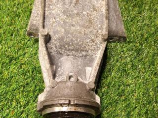 кронштейн полуоси BMW X3 G01 2018, 2.0 л., B46 B20 B, бензин, АКПП, a300, внедорожник 5 дв., полный привод, 8639383, 31508639382, 8639382