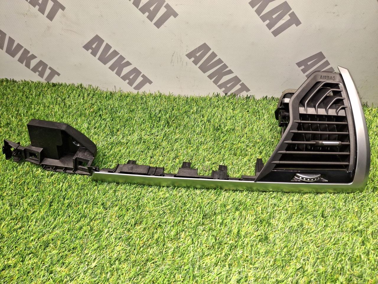 дефлектор обдува салона BMW X3 G01 2018, 2.0 л., B46 B20 B, бензин, АКПП, a300, внедорожник 5 дв., полный привод, 64229363440, 9363440 - фото №1