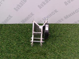 кронштейн радиатора BMW i5 G60 2023, электро, a300, седан, задний привод, правый руль, 17115A18813, 5A18813, 51119463974, 9463974