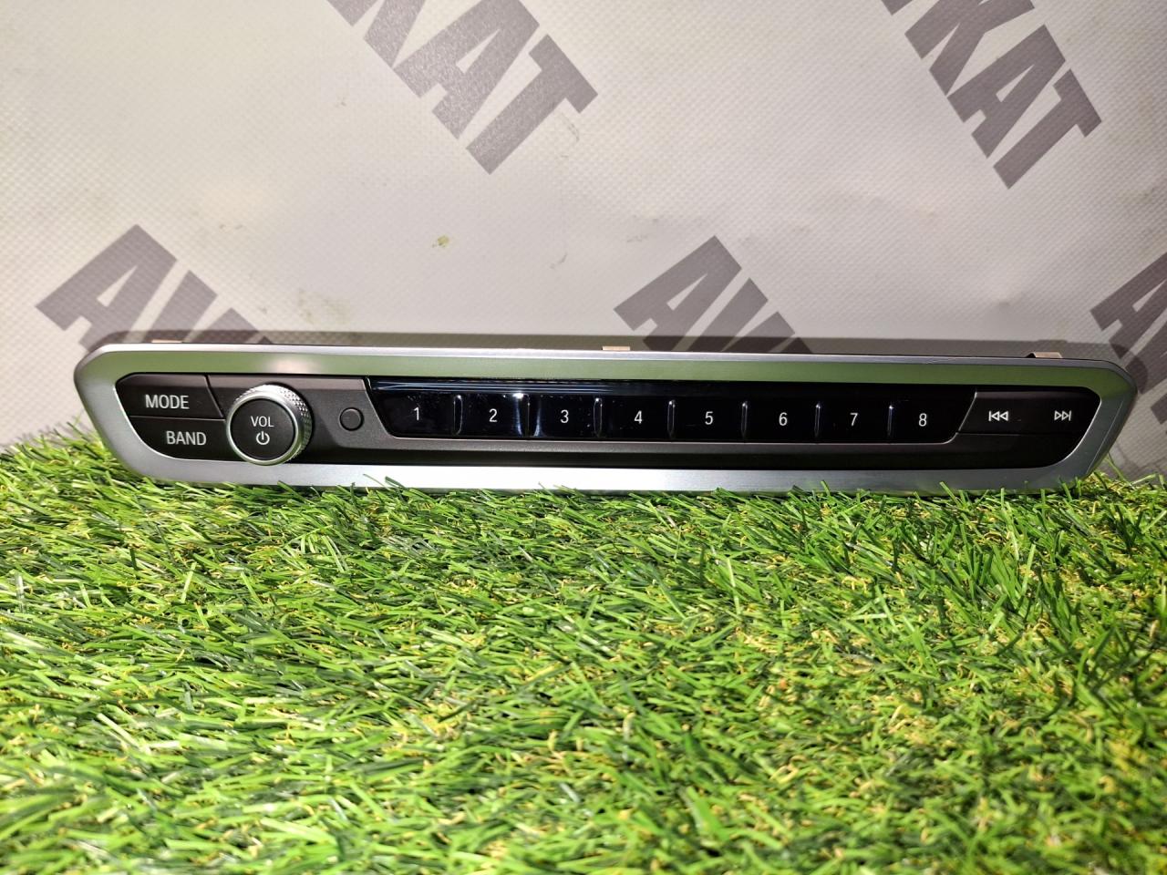 панель управления магнитолой BMW X7 G07 2022, 3.0 л., B58B30C, бензин, АКПП, a96, внедорожник 5 дв., полный привод, 5A47C32, 61315A47C32 - фото №1