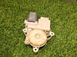 моторчик стеклоподъемника передний правый BMW X5 G05 2019, 4.4 л., N63 B44 C, бензин, АКПП, а300, внедорожник 5 дв., полный привод, 61359479072, 9479072