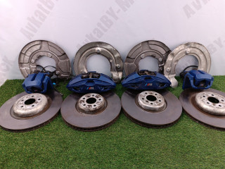 комплект тормозов BMW X7 G07 2021, 4.4 л., N63B44D, бензин, АКПП, c27 arktis-grau brillanteffekt, внедорожник 5 дв., полный привод, 6887397, 6887398, 34116887397, 34116887398, 34216871258, 6871258, 34216871257, 6871257, 34106897365, 6897365, 34106897366, 6897366, 34206882997, 6882997, 34206882998, 6882998