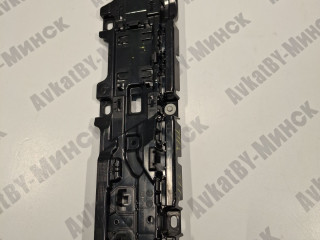 Кронштейн крепления порога BMW 5 серия G60/G61 2024, 2.0 л., b48b20s, бензин, АКПП, с4а, седан, полный привод, 51775A1C2C4, 5A1C2C4