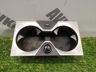 подстаканник BMW X7 G07 [рестайлинг] G07 2024, 3.0 л., B58B30P, бензин, АКПП, карбон шварц 416, полный привод, 6828775, 51167950998, 7950998