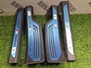 комплект накладок на пороги (внутренние) BMW X7 G07 [рестайлинг] G07 2023, 3.0 л., B58B30P, бензин, a96, внедорожник 5 дв., полный привод, 51478069271, 8069271, 51478094814, 8094814, 51478094813, 8094813