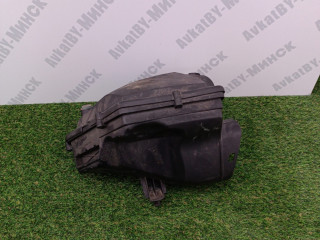 корпус воздушного фильтра BMW X7 G07 2021, 4.4 л., N63B44D, бензин, АКПП, c27 arktis-grau brillanteffekt, внедорожник 5 дв., полный привод, 13718485628, 8485628